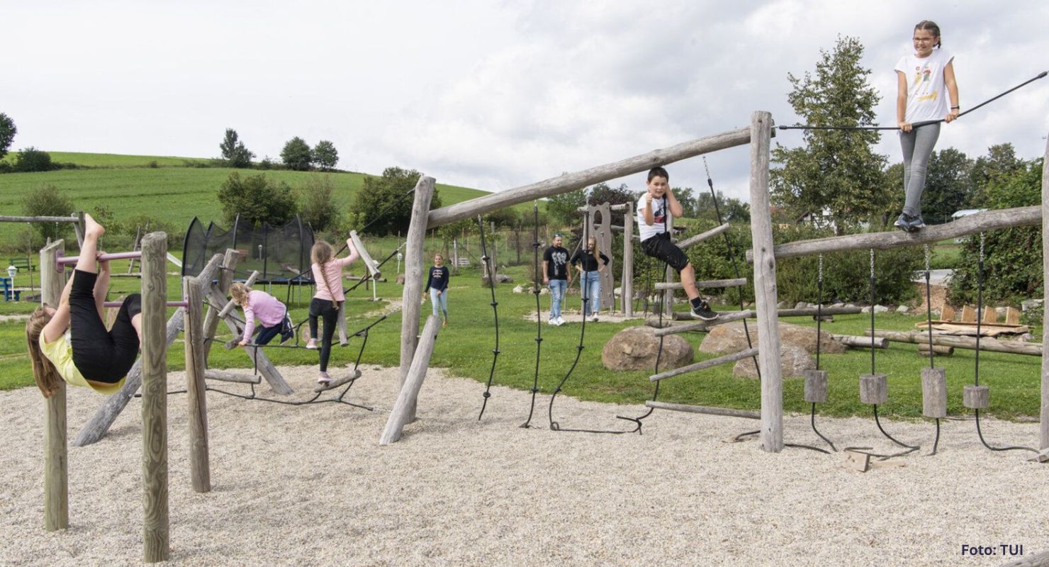 Header TUI BOehmerwald 2