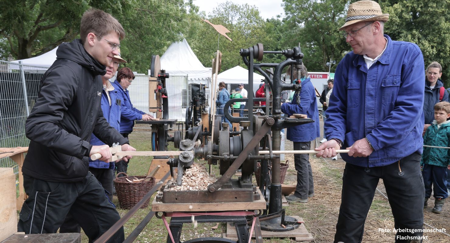 Header Flachsmarkt 15