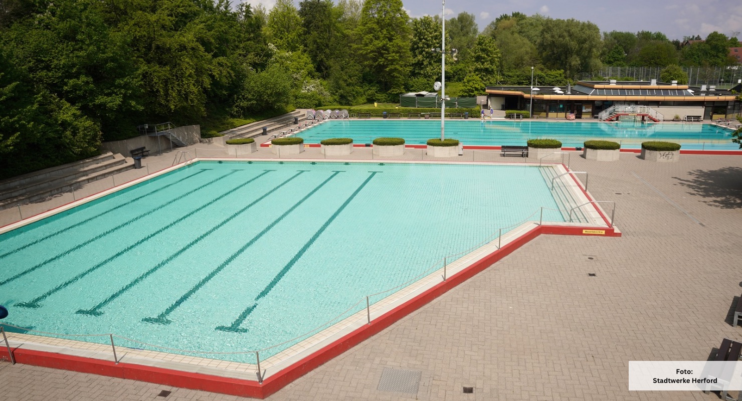 Header Freibad im kleinen Felde